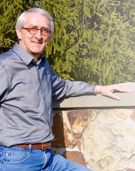 Portrait of Dr. Max Anders, course instructor